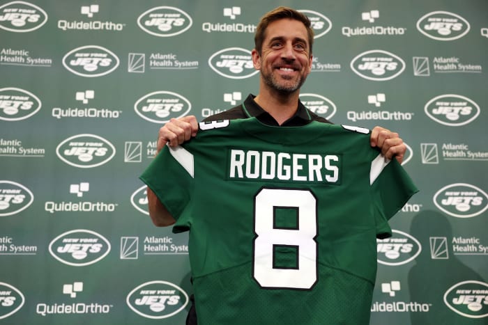 Aaron Rodgers Sends Clear Message About Future With Jets The Spun