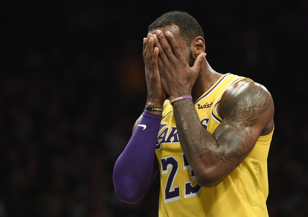 Cris Carter Suggests Why Kawhi Leonard Turned Down Lakers The Spun