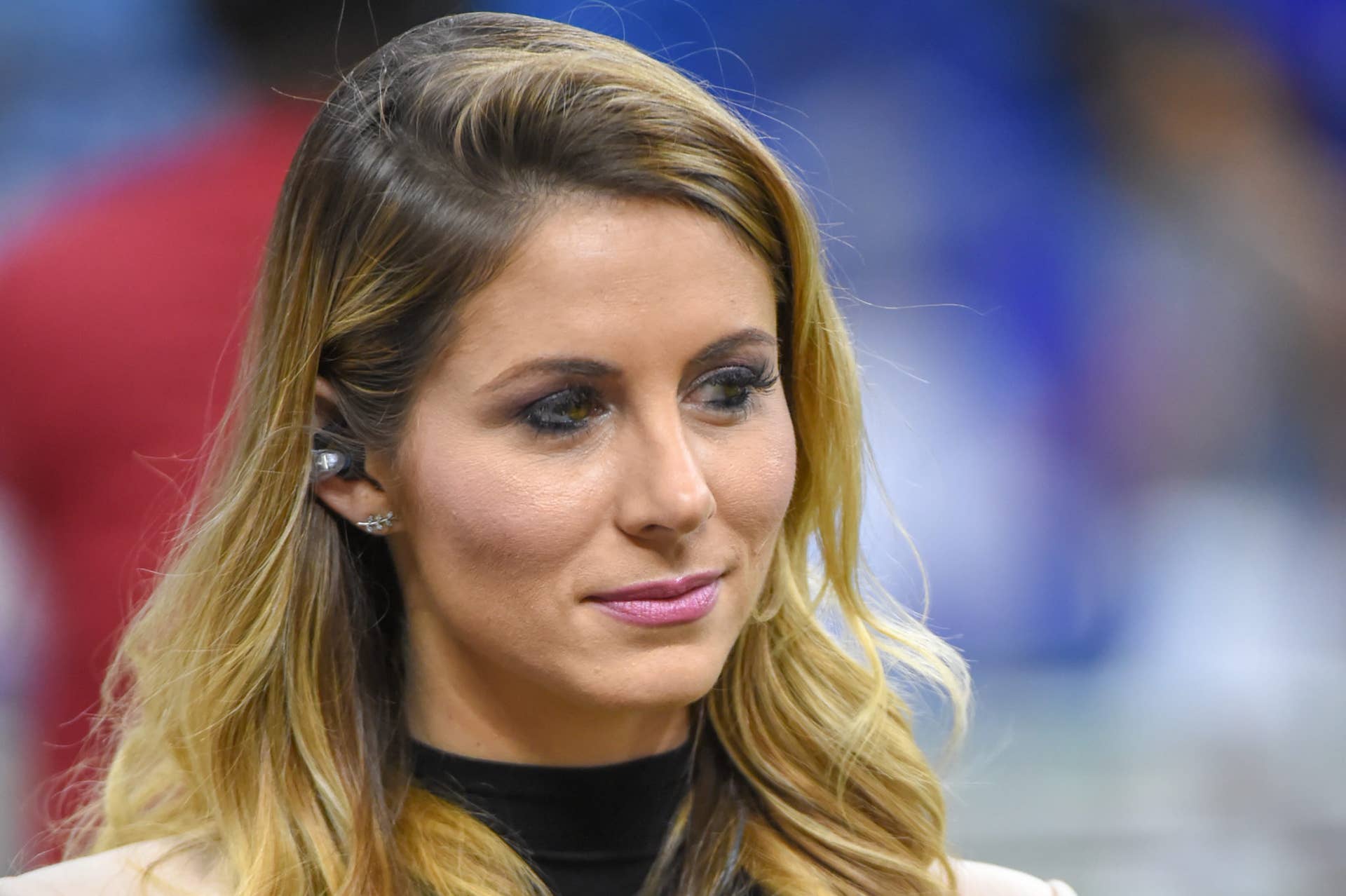 Laura Rutledge Eating ESPN Host Laura Rutledge Impresses With Gym Photo at 37 - The Spun