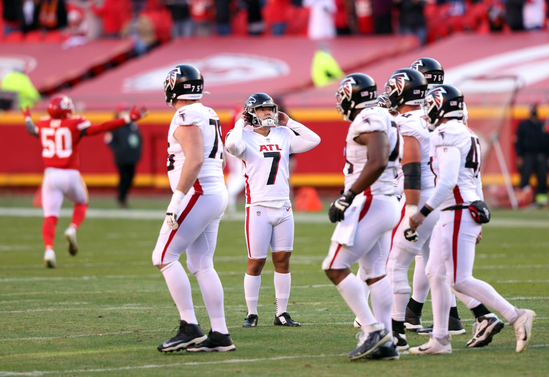 Falcons Announce Decision On Younghoe Koo Amid His Struggles - The Spun