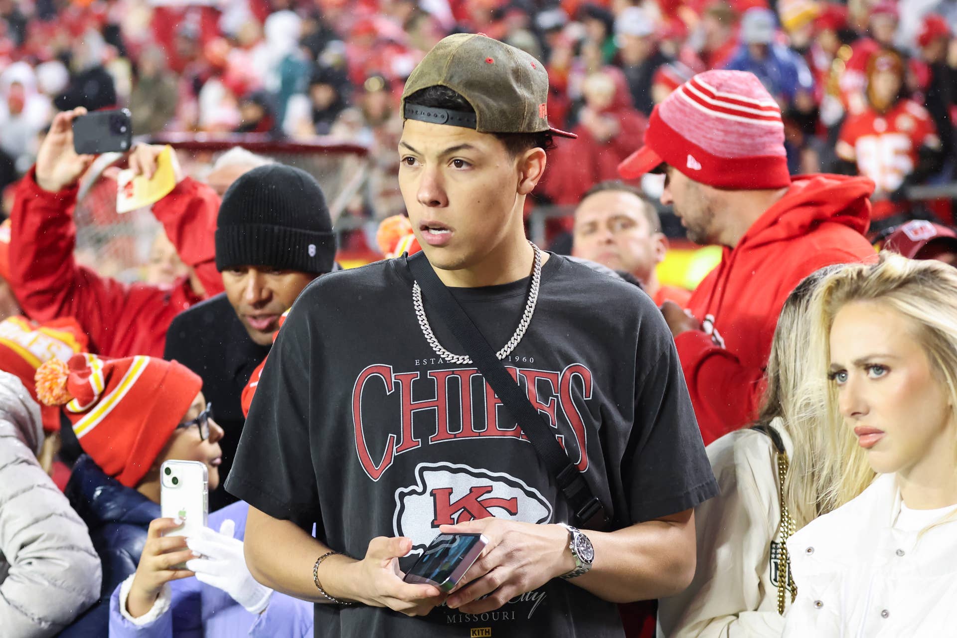 Jackson Mahomes Lets NFL Fans Know Where He Stands Politically - The Spun