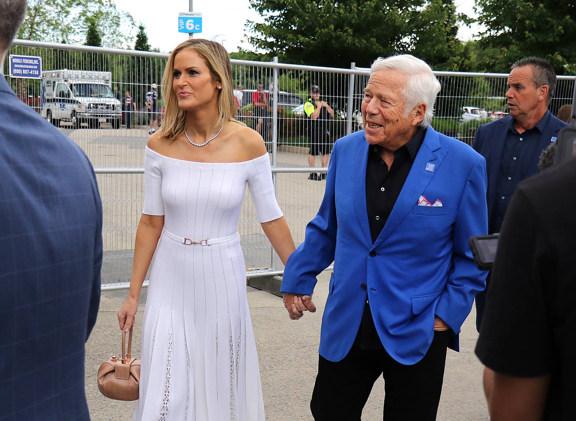 Wife Of Patriots Owner Robert Kraft Is 32 Years Younger Than Him - The Spun