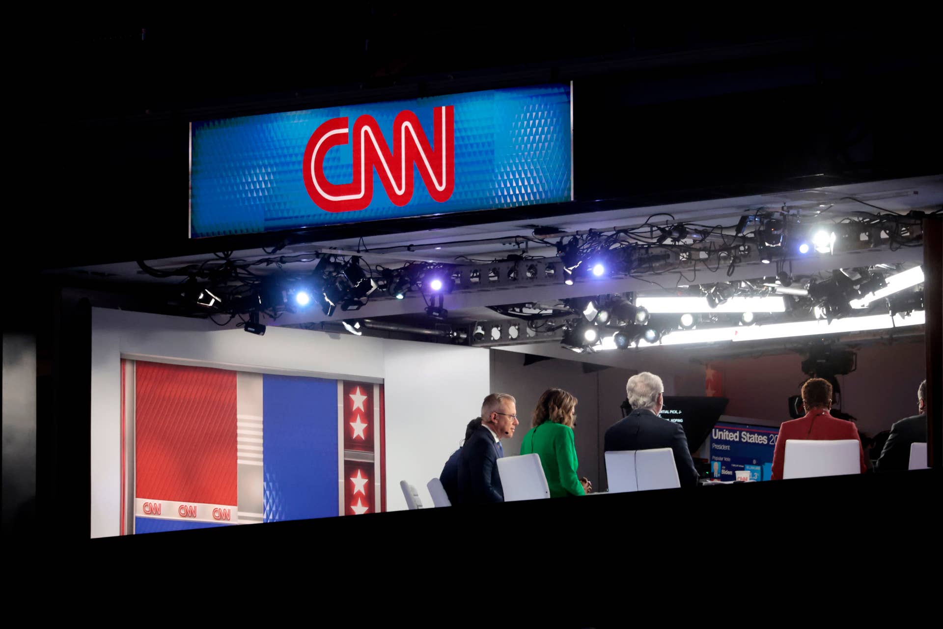 CNN Panelists Take Personal Shots At Each Other During Debate About ...