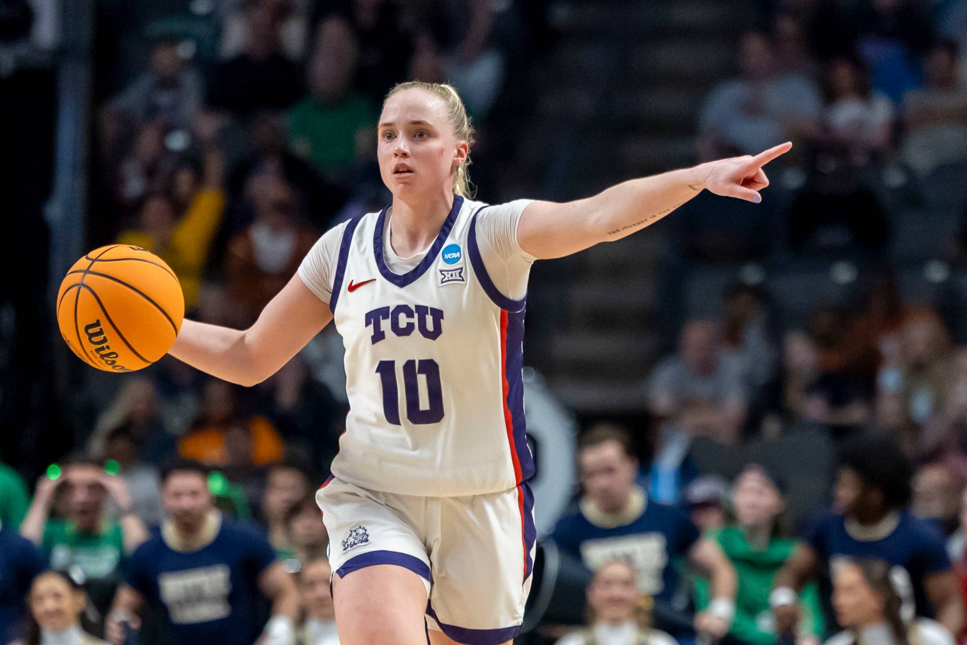 Absolutely Gorgeous' - Hailey Van Lith Stuns Fans With WNBA Draft Outfit - The Spun Absolutely Gorgeous' - Hailey Van Lith Stuns Fans With WNBA Draft Outfit - The Spun