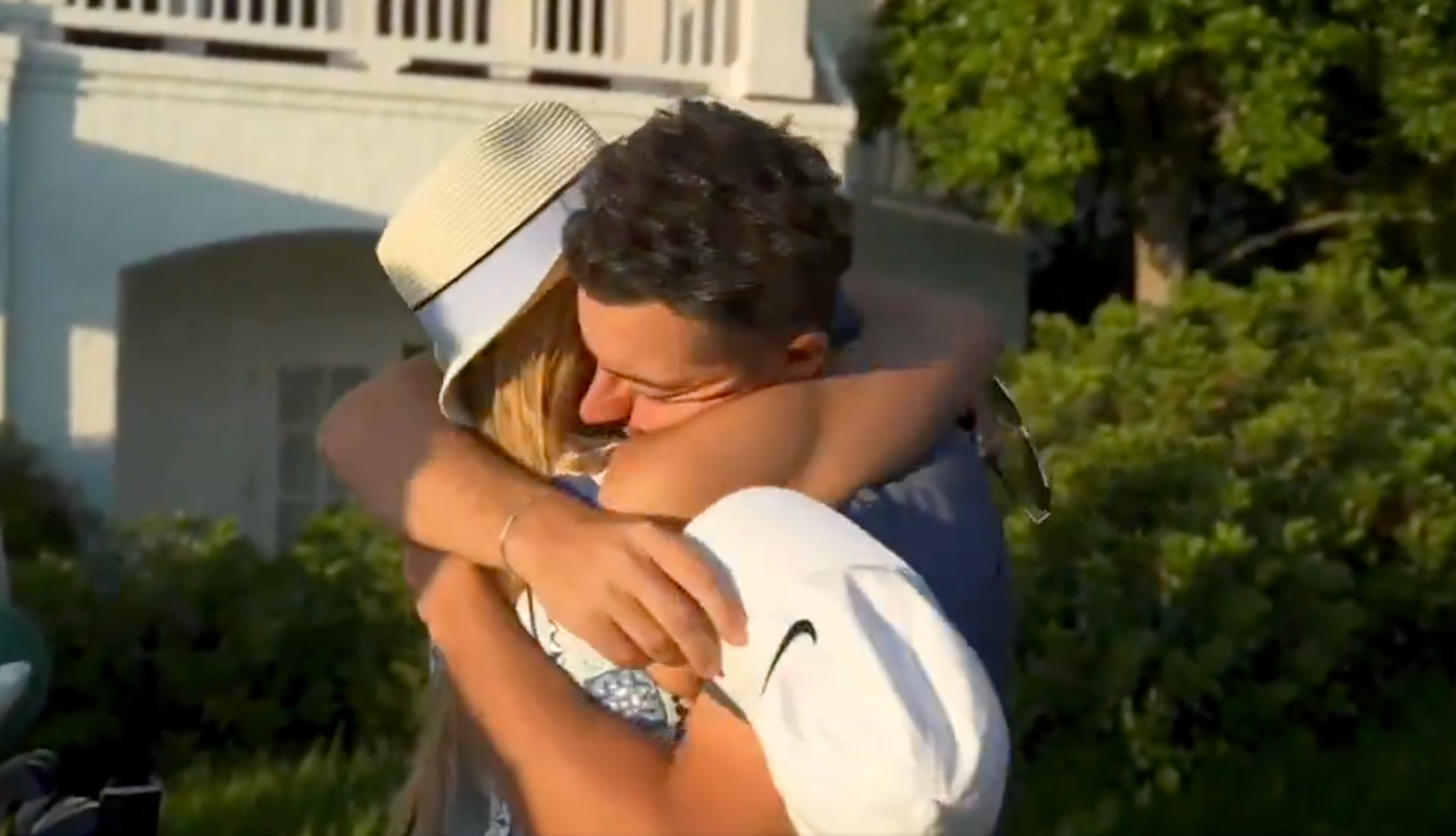 Rob Rast Wife Golf Fans React To 'Insane' Final Round Masters Ratings - The Spun