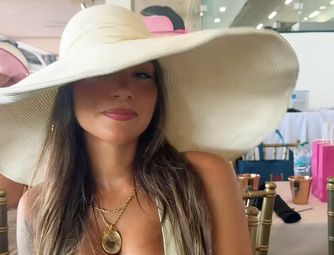 Mom Of Woman Who Wore 'Inappropriate' Kentucky Derby Dress Goes Viral - The  Spun