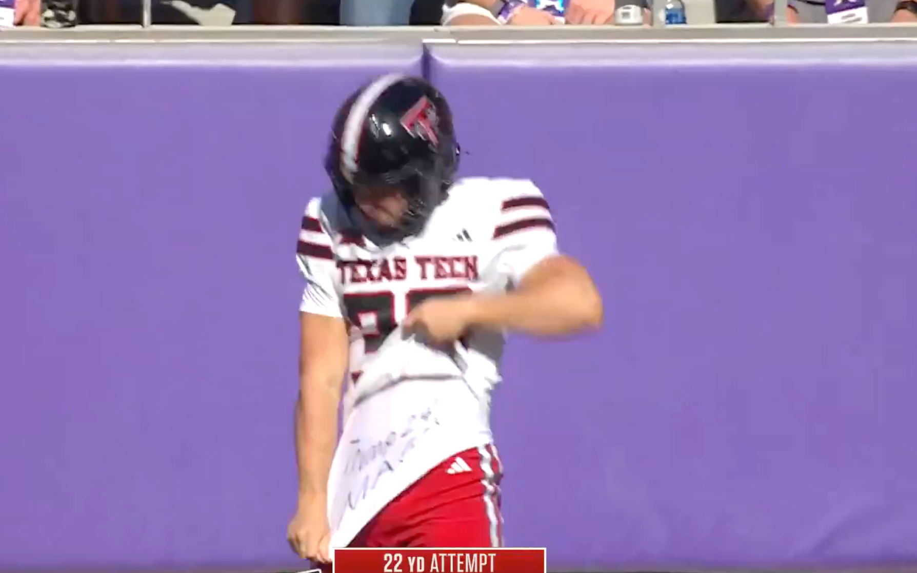 College Football Player Flashes 'MAGA' Shirt After Touchdown - The Spun