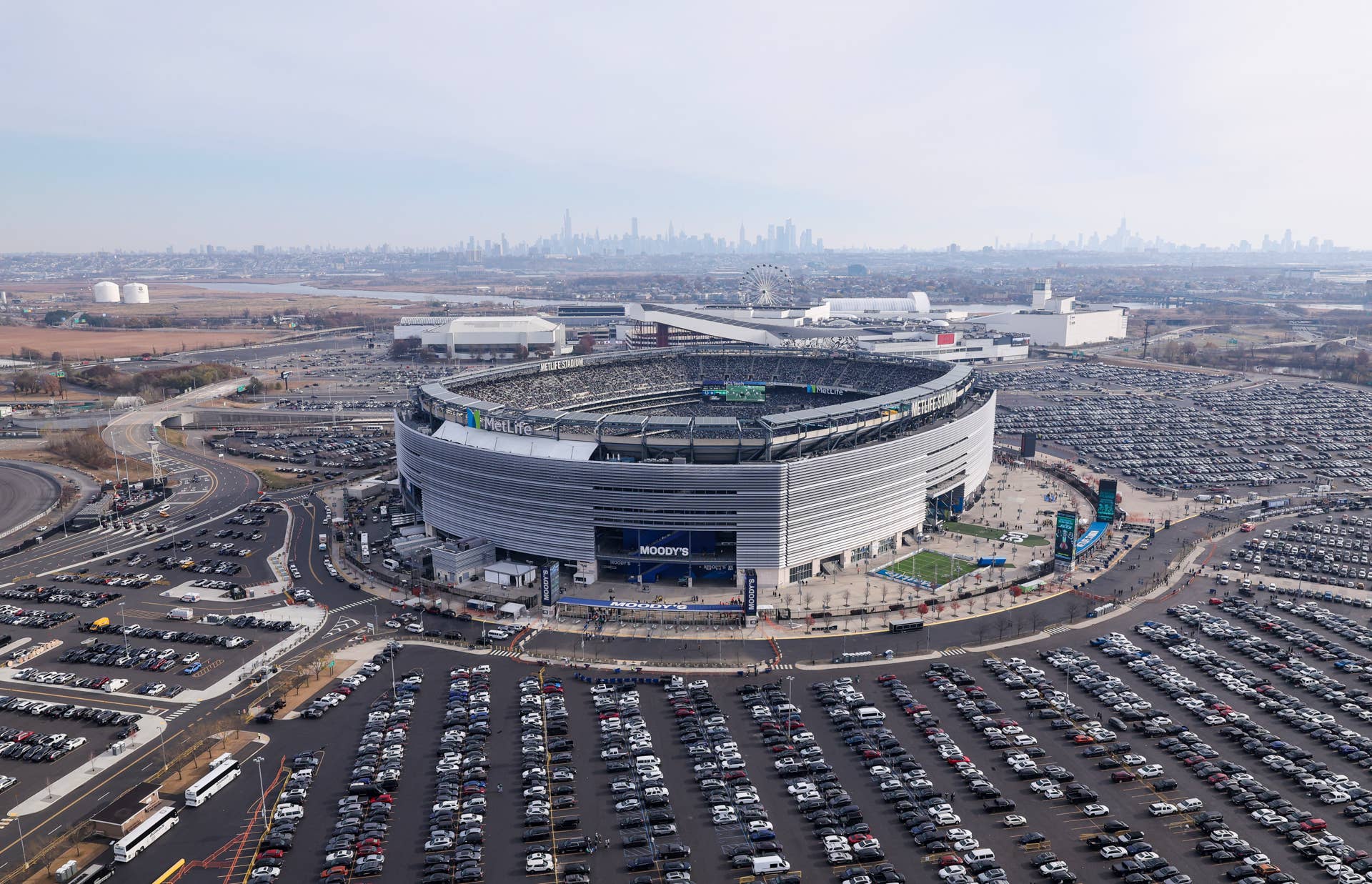 EAST RUTHERFORD, NEW JERSEY - NOVEMBER 17: A aerial view of MetLife Stadium during a game between the Indianapolis Colts and the New York Jets on November 17, 2024 in East Rutherford, New Jersey. (Photo by Al Bello/Getty Images)