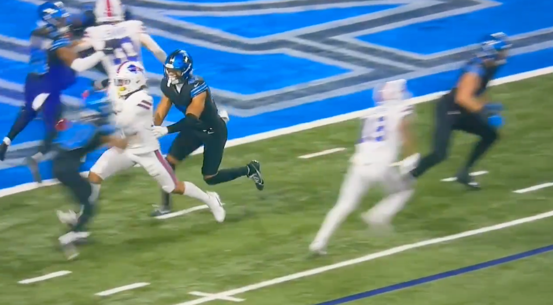 CBS Ripped For Showing Replay Of 'Gruesome' Injury - The Spun
