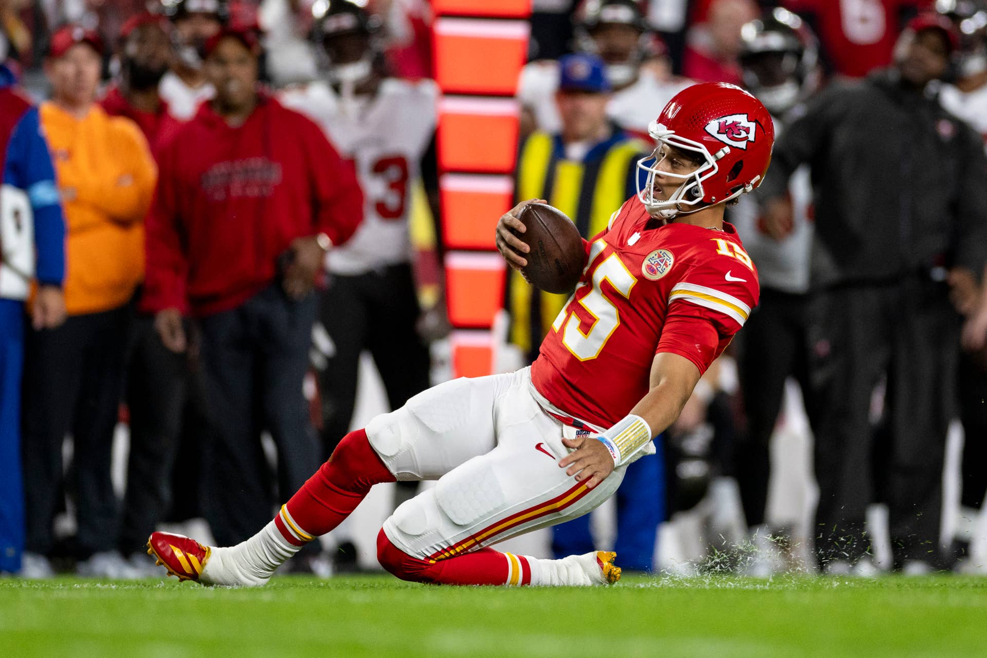 NFL Fans Are Calling For Rule Change After Chiefs vs. Texans - The Spun
