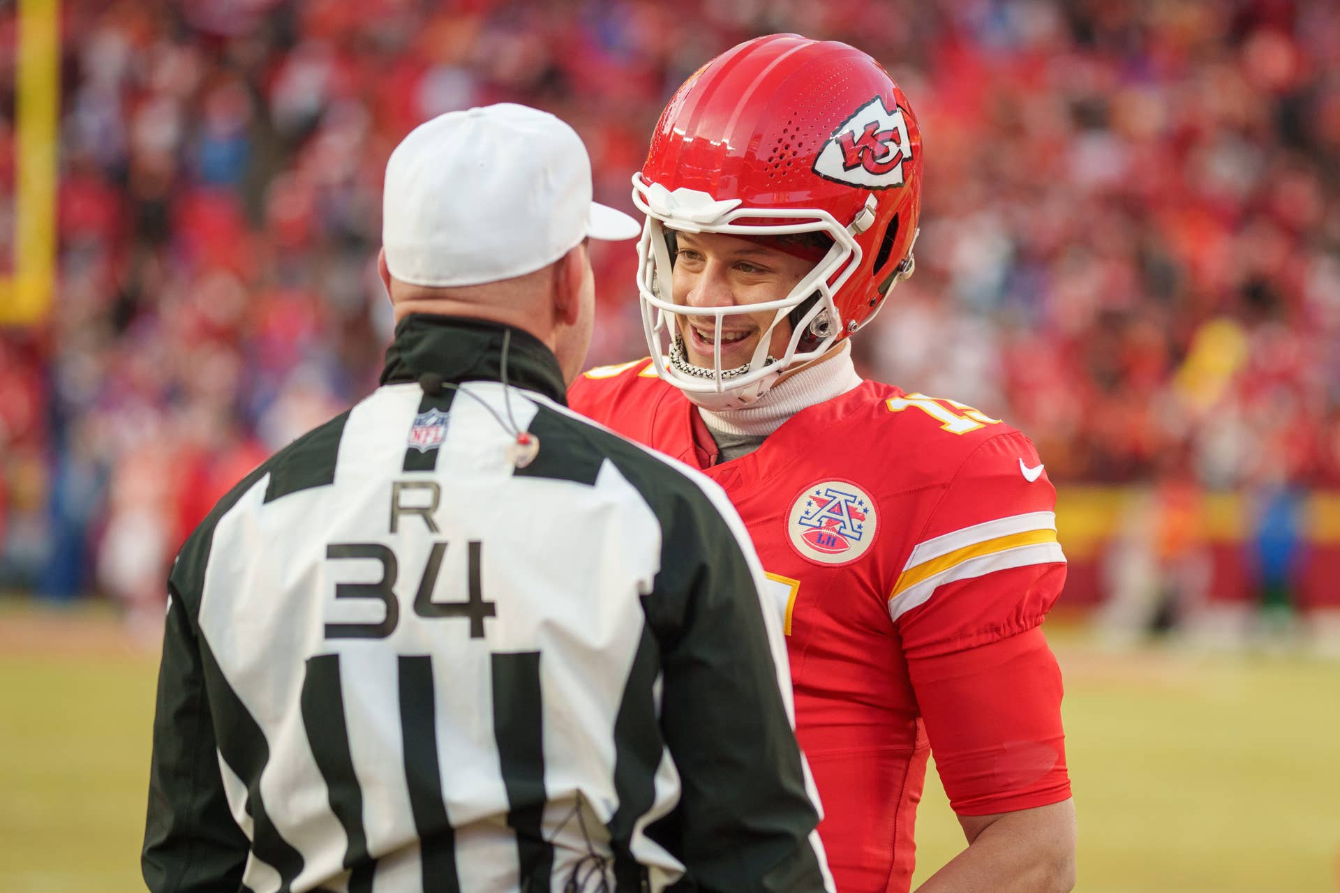 NFL Refs Accused Of Ruining Sunday's Chiefs vs. Texans Game - The Spun