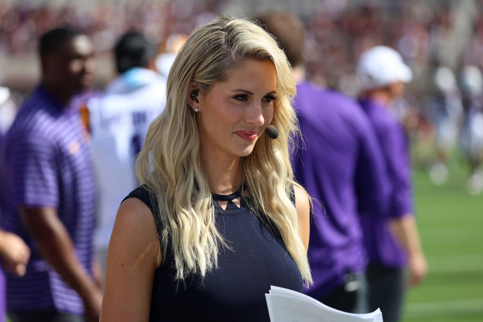 Laura Rutledge Rings 'Stunning' Laura Rutledge Turns Heads With ESPN Work Outfit - The Spun
