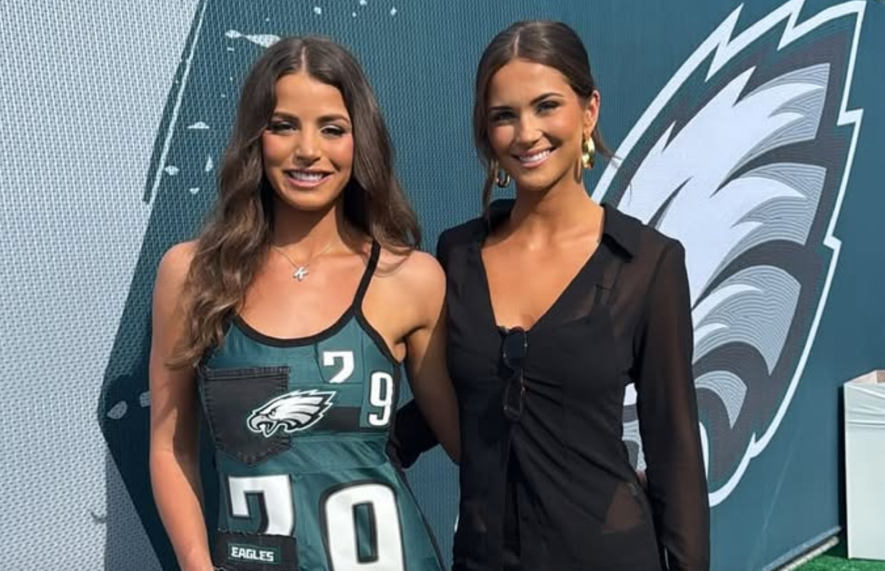 Stunning' - Cooper DeJean's Girlfriend Goes Viral At Super Bowl - The Spun