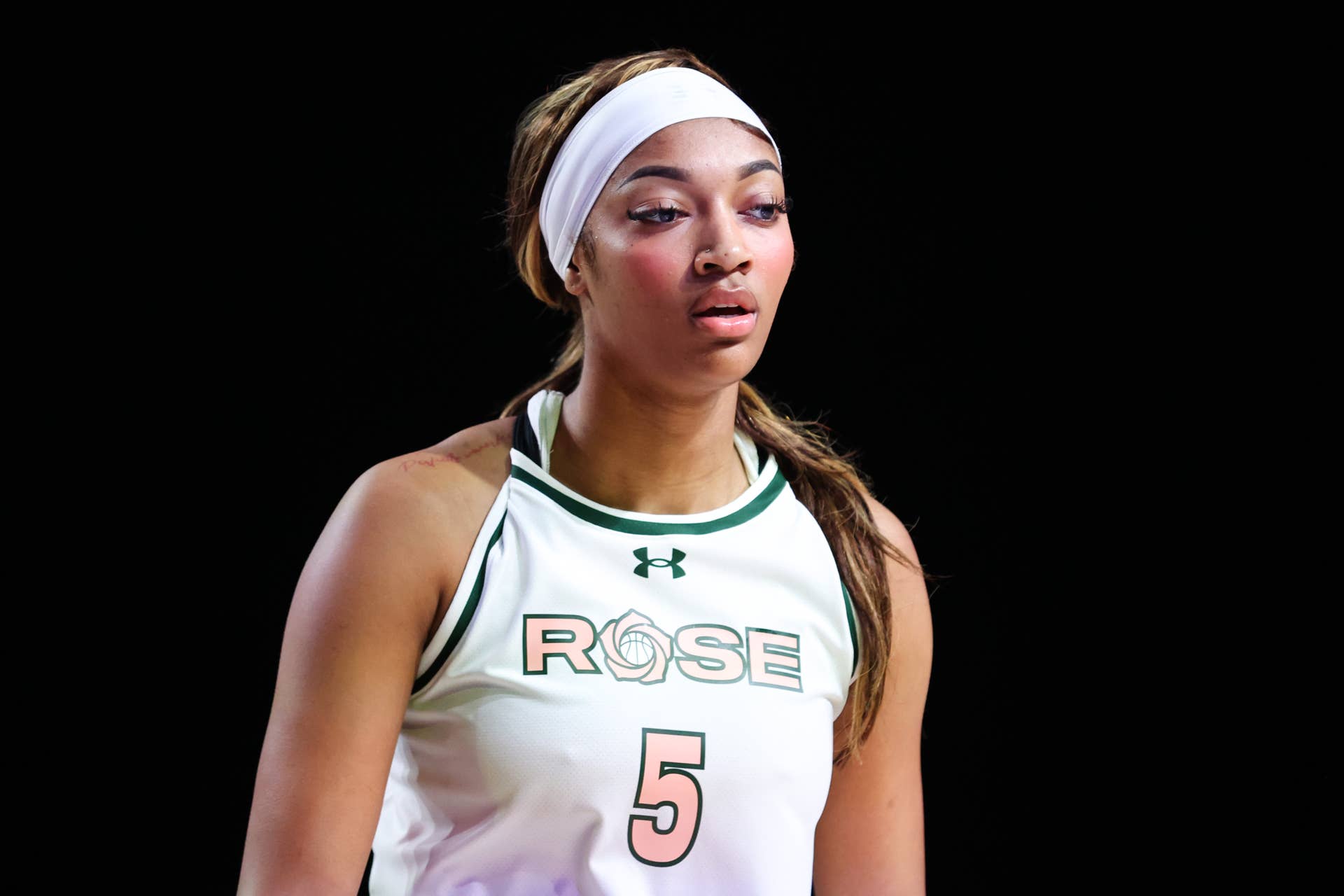 Wnba Rose WNBA Fans React To Angel Reese's Bold New Look Sunday - The Spun