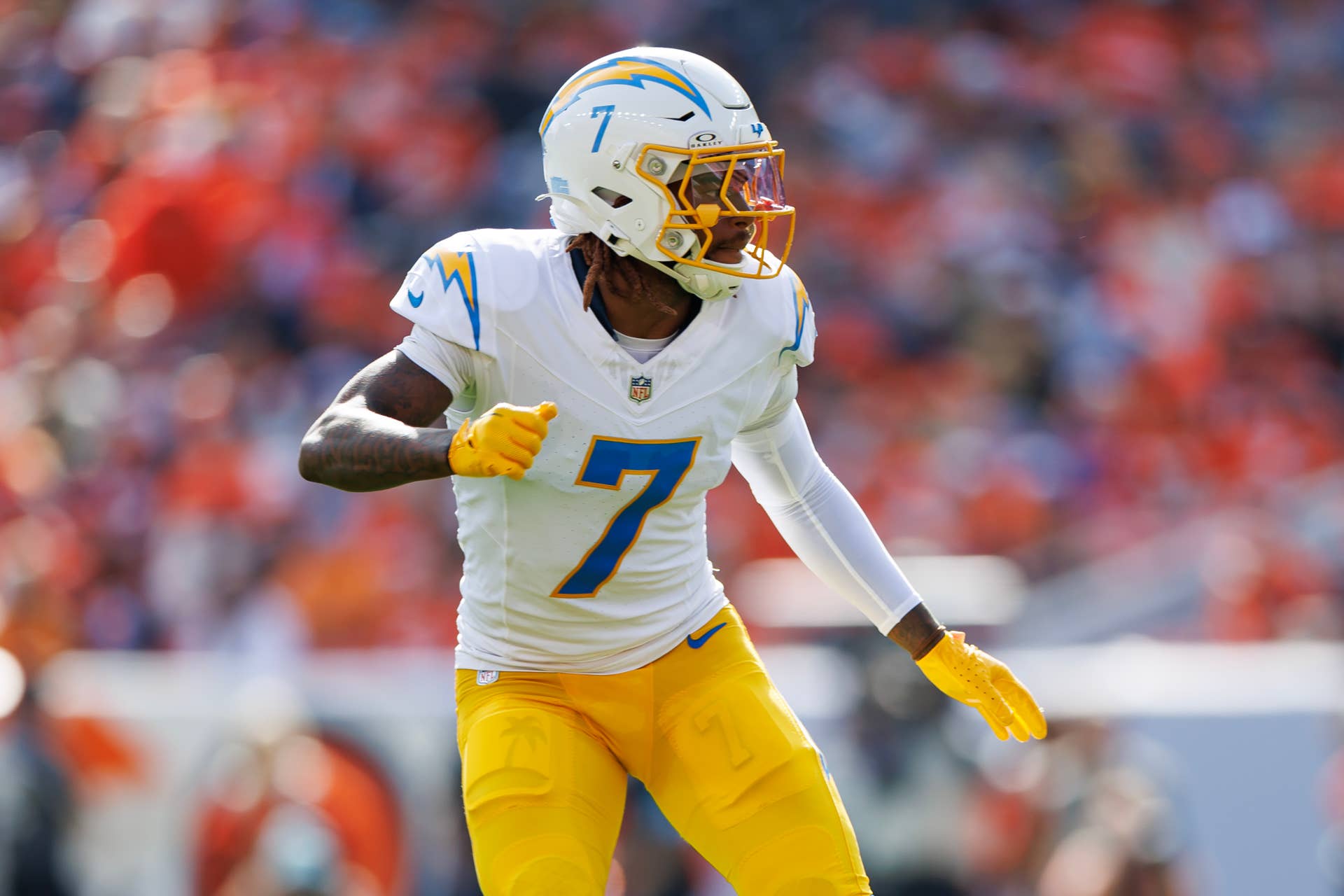 NFL Fans React To Chiefs' $20 Million Free Agency Move - The Spun