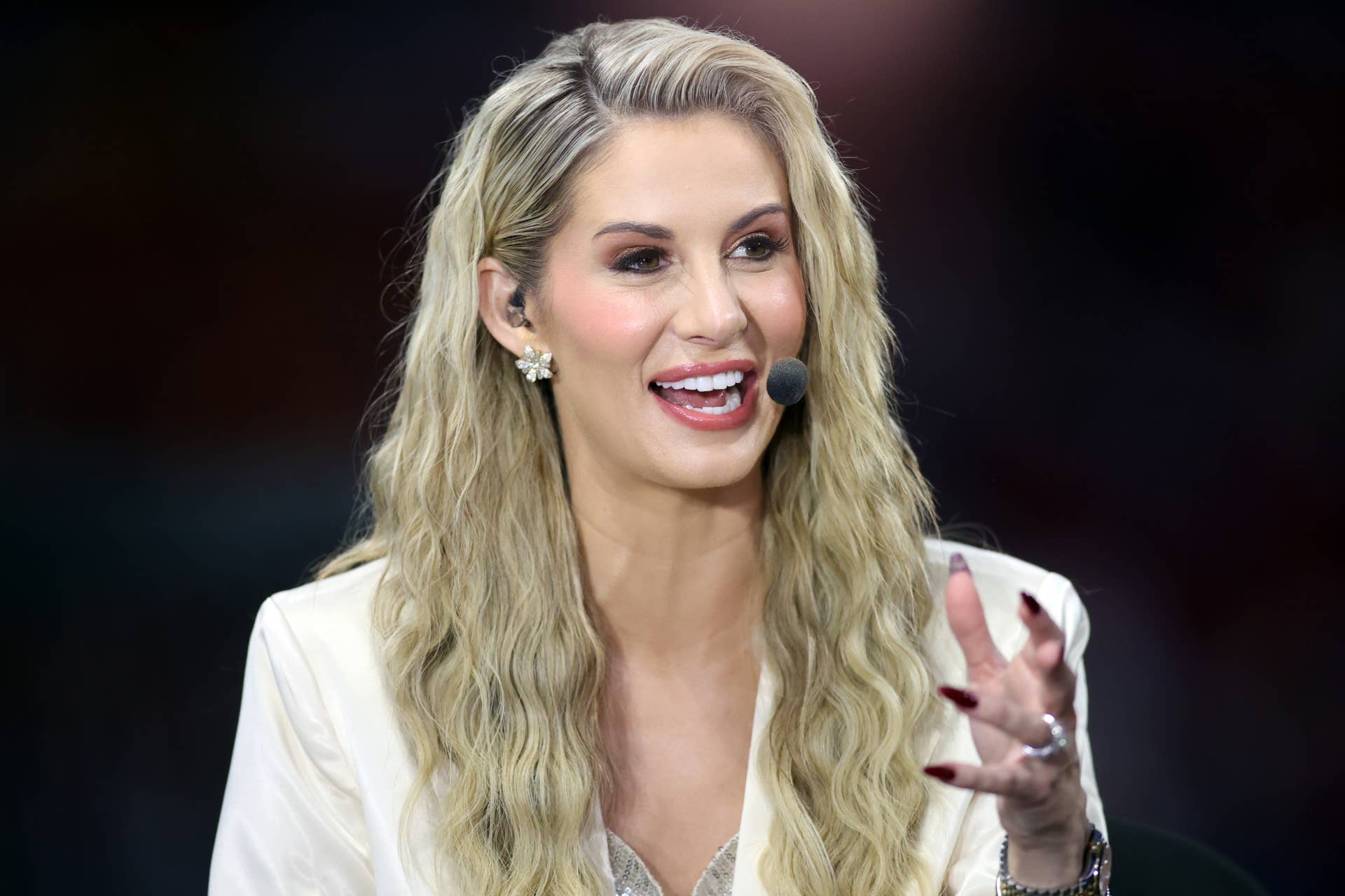 Laura Rutledge Georgia Laura Rutledge Sends Classy Message To Longtime ESPN Broadcaster - The Spun