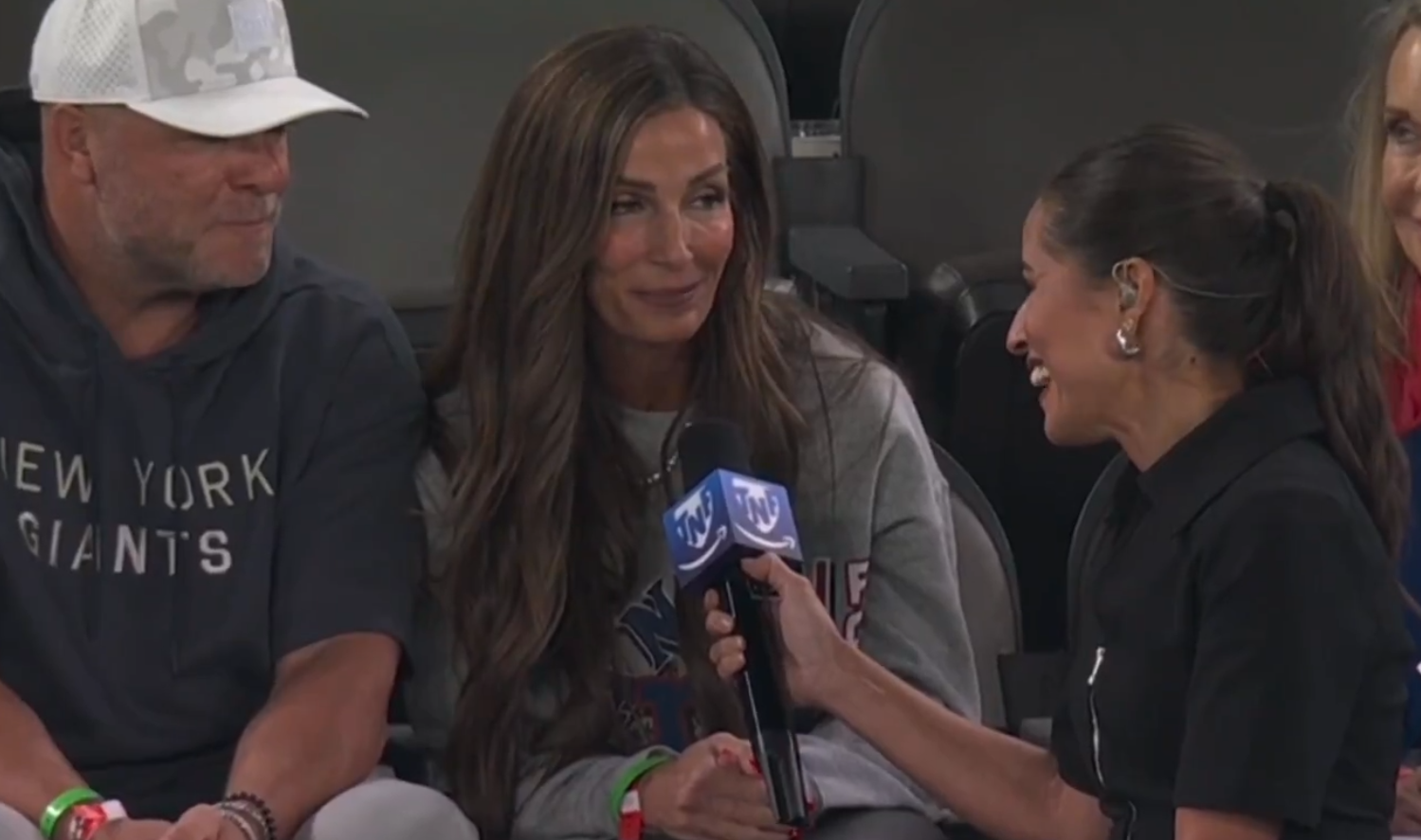 Jason Rabe Mother NFL Rookie Quarterback's Mom Trending Before His Debut Sunday - The Spun