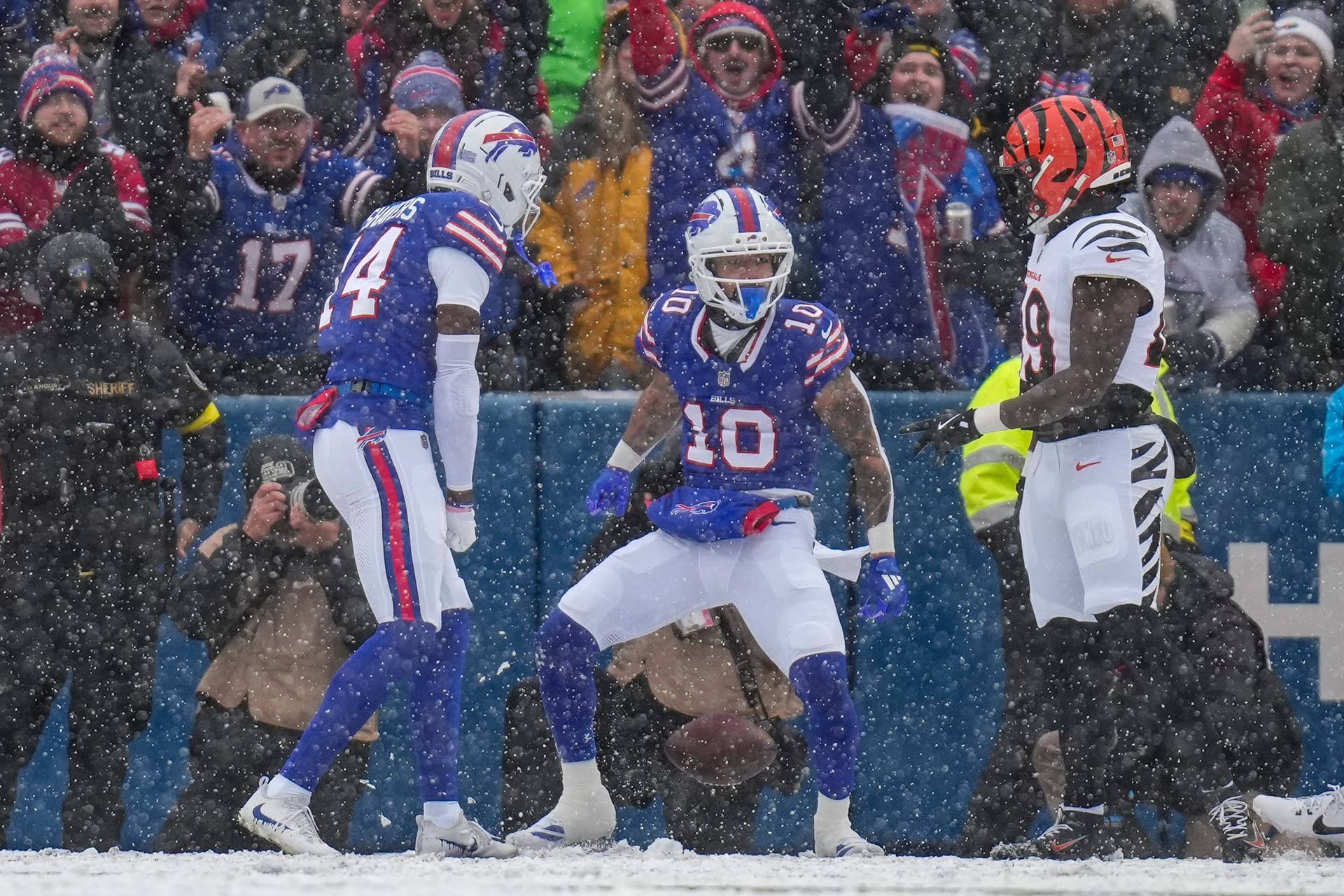 Khalil Shakir Talks Bills vs. Patriots, Where Josh Allen Ranks Among ...