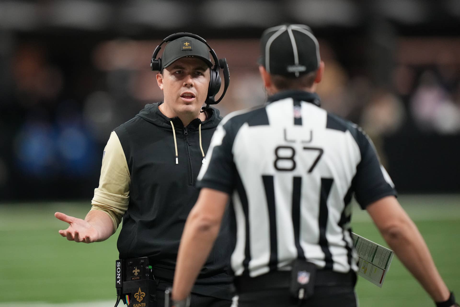 NFL Admits Refs Made Costly Mistake In Week 15 Game - The Spun