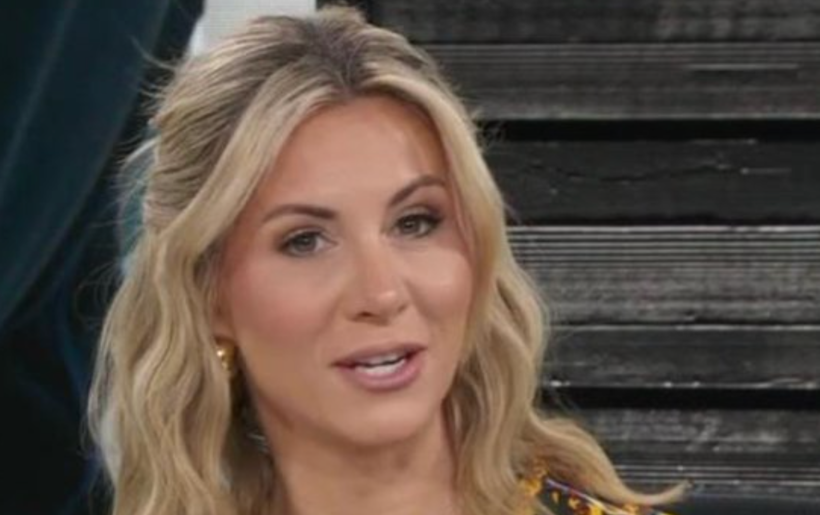 Laura Rutledge Off Air Laura Rutledge Wins Over Fans With 'NFL Live' Outfit Today - The Spun