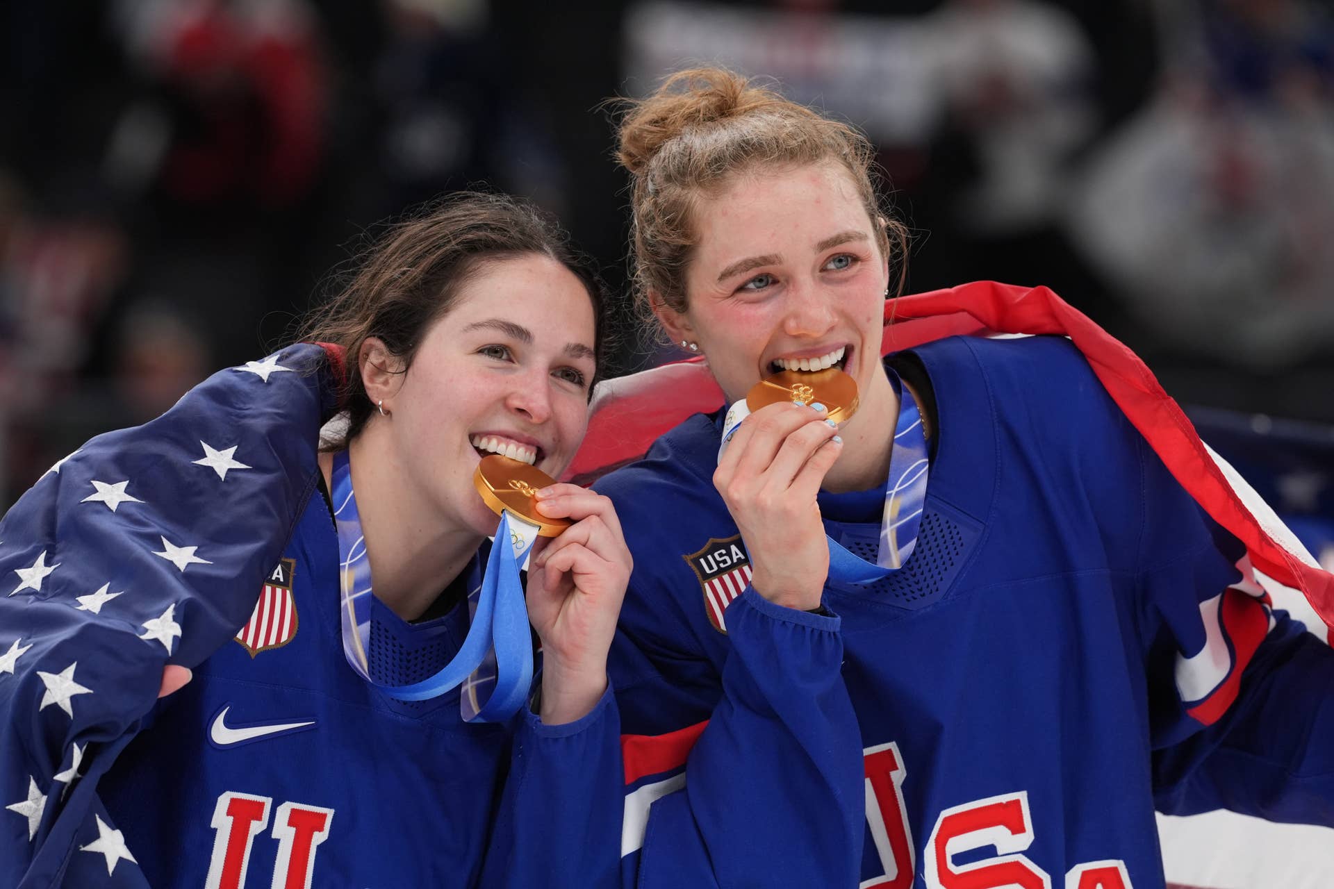 U.S. Women's Hockey Team Accepts Party Invite After Turning Down White ...
