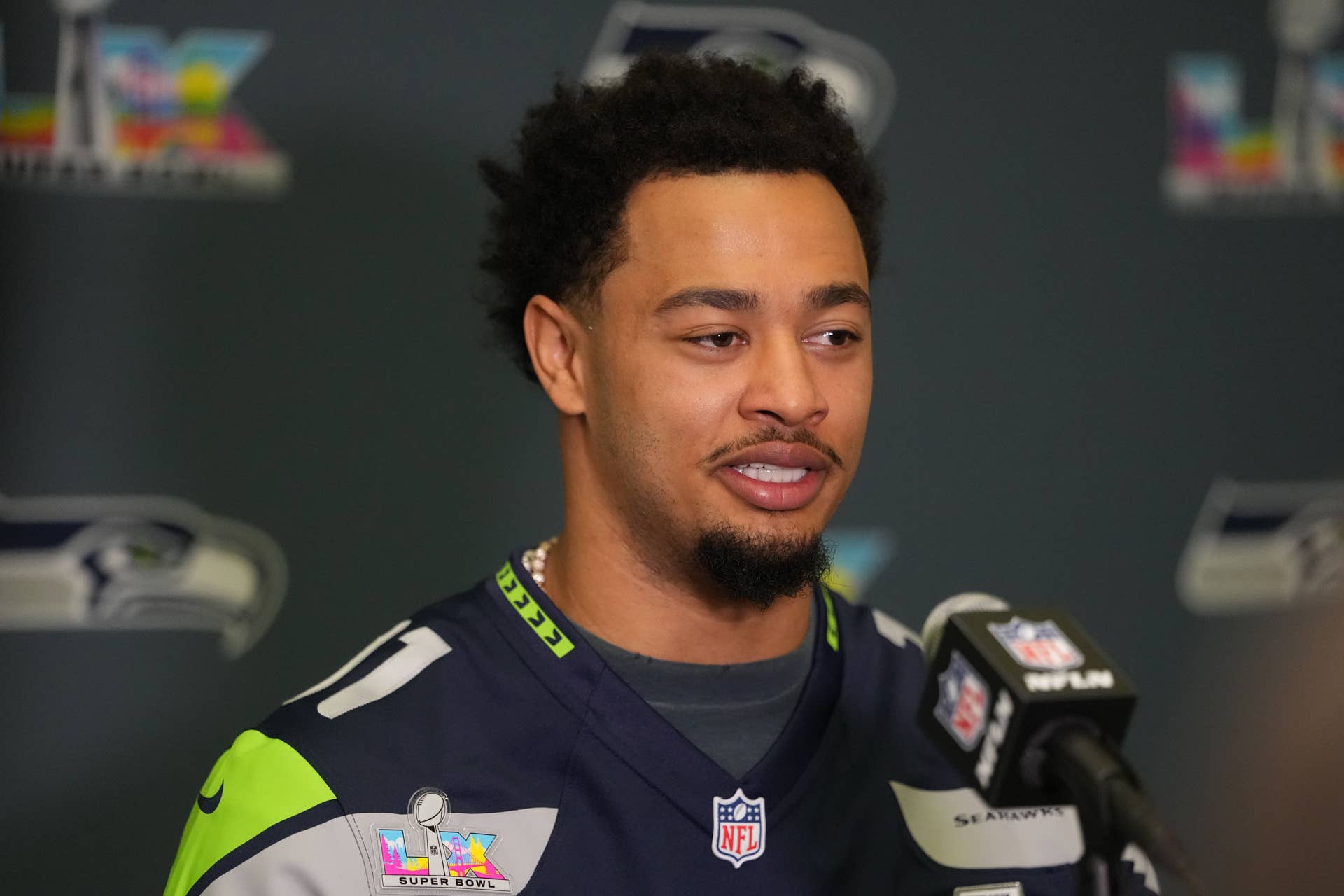 Seahawks Make Jaxon Smith-Njgiba Highest-Paid Wide Receiver In NFL