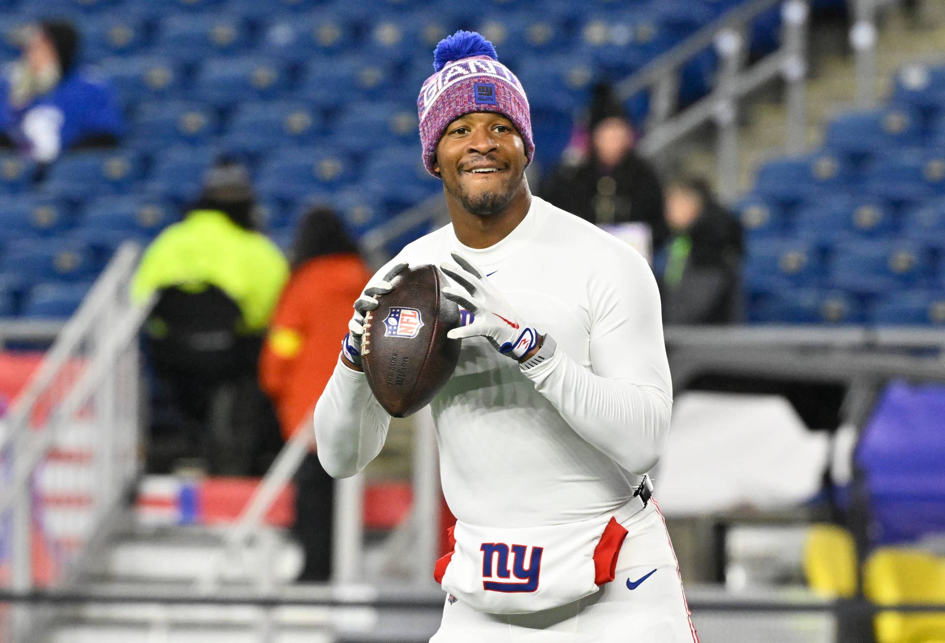 Post Computing ESPN's Computer Model Names NFL's 5 Biggest 'Pretenders' This Season ...