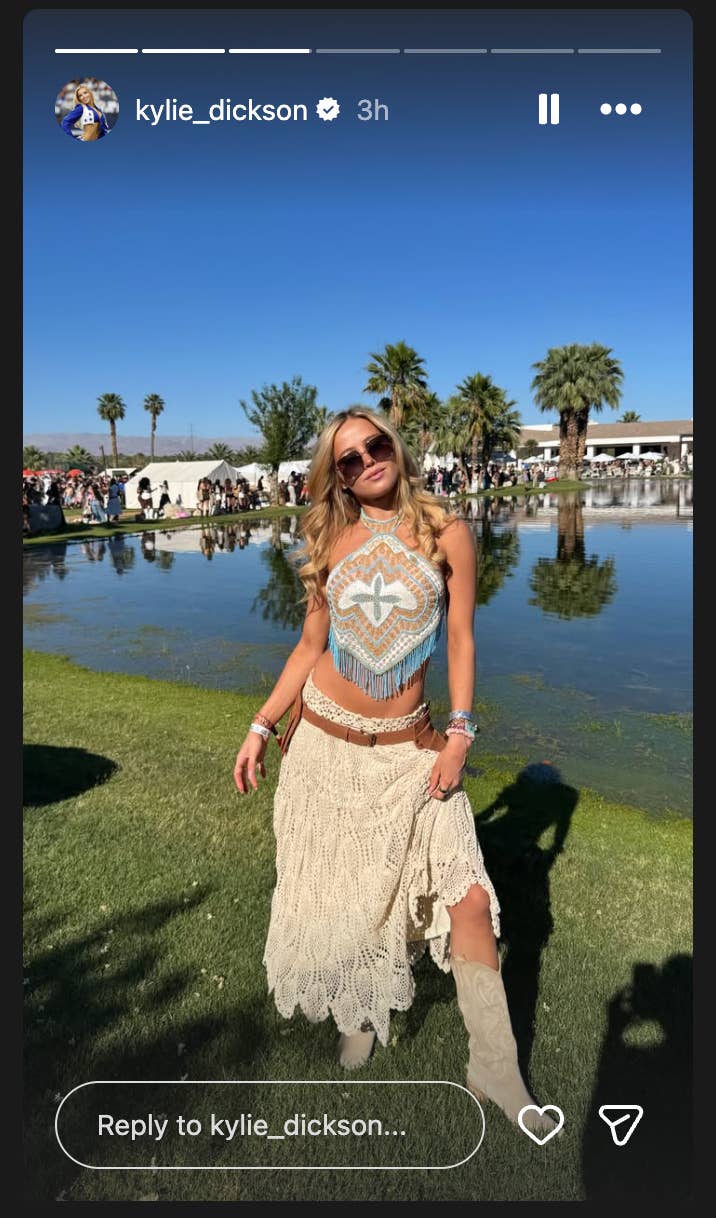 Dallas Cowboys Cheerleader Goes Viral For Her Outfit At Coachella - The Spun
