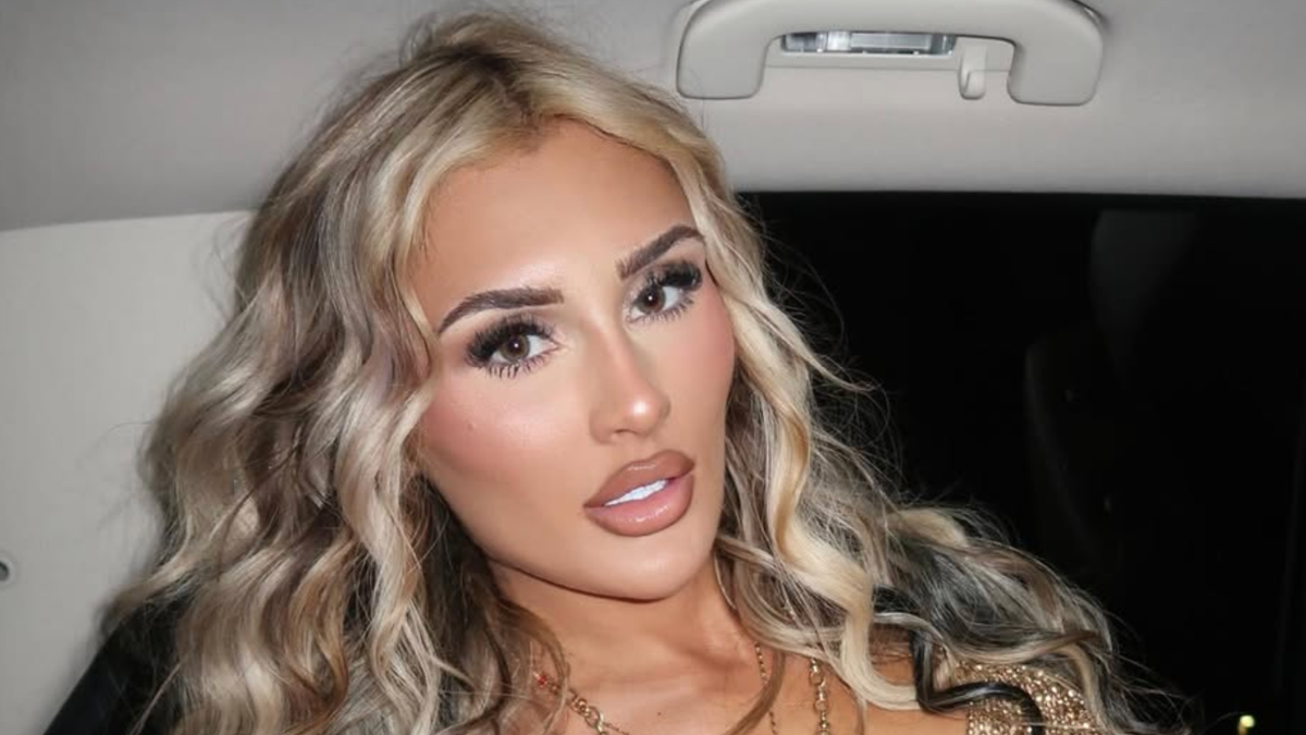 WWE Star Tiffany Stratton Grabs Attention With Coachella Outfit - The Spun