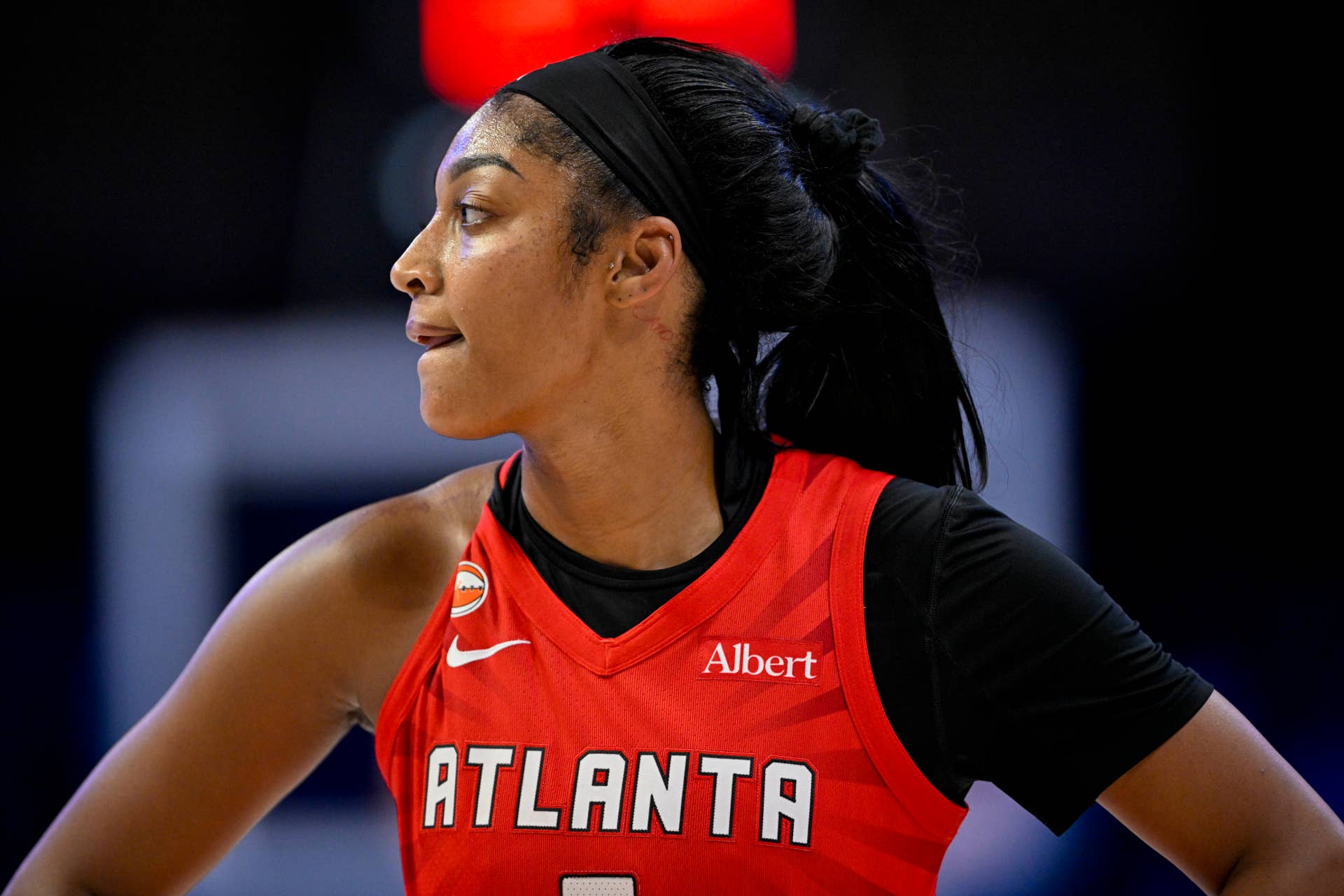 Angel Reese's Home Debut In Atlanta Sunday Is Not Going Well - The Spun