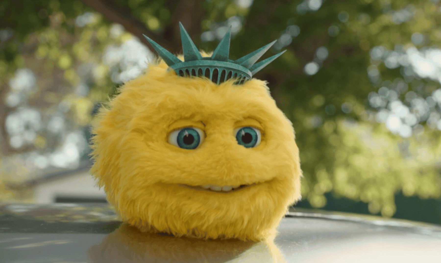 Football Fans Are Fed Up With Liberty Mutual Commercials - The Spun