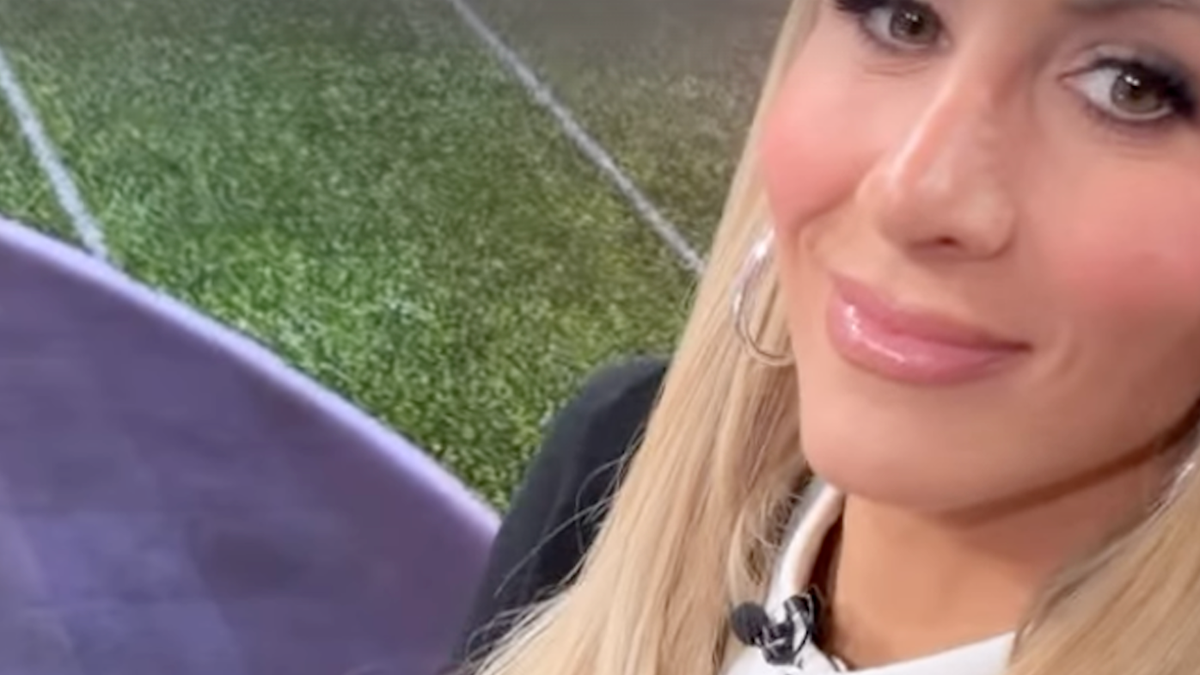 Laura Rutledge Sent Fans Into Frenzy With Outfit on ESPN Today