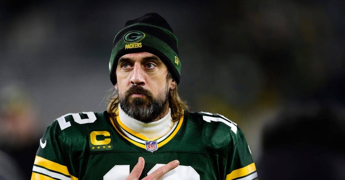 1 of Aaron Rodgers' New Targets Has the Dropsies in Packers OTAs: 'His  Hands Have Definitely Been Questionable'