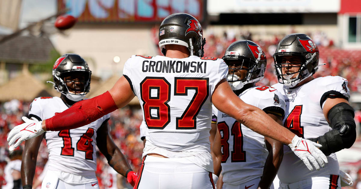 Former Tampa Bay Buccaneers Tight End Retires From NFL - Tampa Bay  Buccaneers, BucsGameday