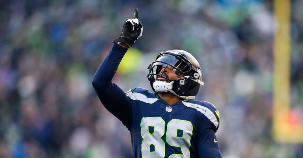 DOUG BALDWIN Seahawks Wide Receiver Scores A TD Against The