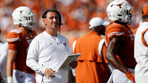 Steve Sarkisian's debut at Texas on the sideline.