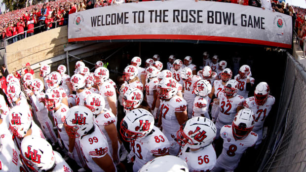 The Pac-12's Utah prepares to take the field at the Rose Bowl.