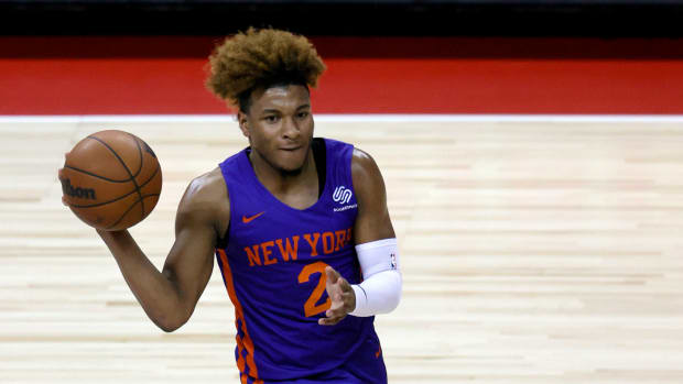 Miles McBride running the floor for the Knicks.