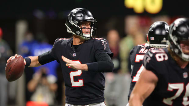 NFL World Reacts To Falcons' Epic Throwback Uniforms - The Spun: What's  Trending In The Sports World Today