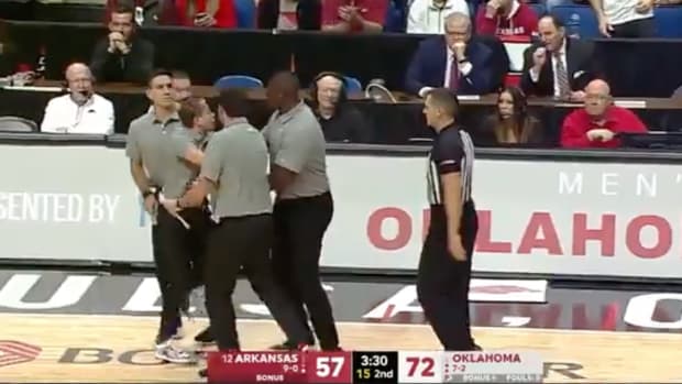 Arkansas coach gets ejected.