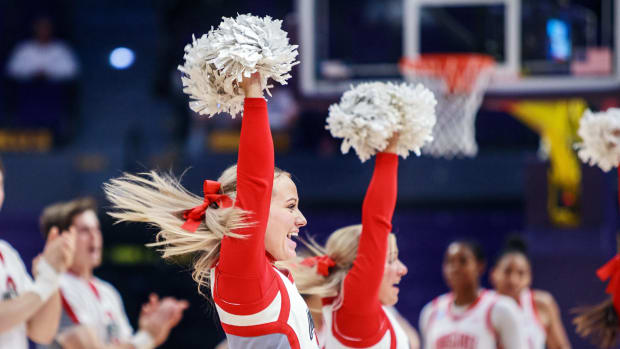 Ohio State Buckeyes cheerleaders