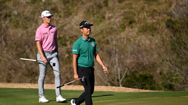 AUSTIN, TX - MARCH 26:  Kevin Na and Will Zalatoris walk to the ninth hole during Round 4 of the World Golf Championships-Dell Technologies Match Play at Austin Country Club on March 26, 2022 in Austin, Texas. (Photo by Tracy Wilcox/PGA TOUR via Getty Images)