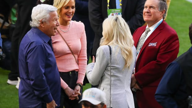 Bill Belichick and Robert Kraft on the field before the Super Bowl.
