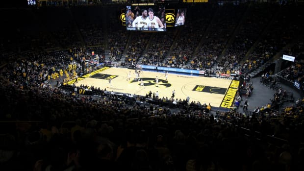 Iowa basketball court at Carver Hawkeyes Arena.