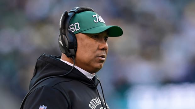 Hines Ward serving as an assistant coach for the New York Jets.