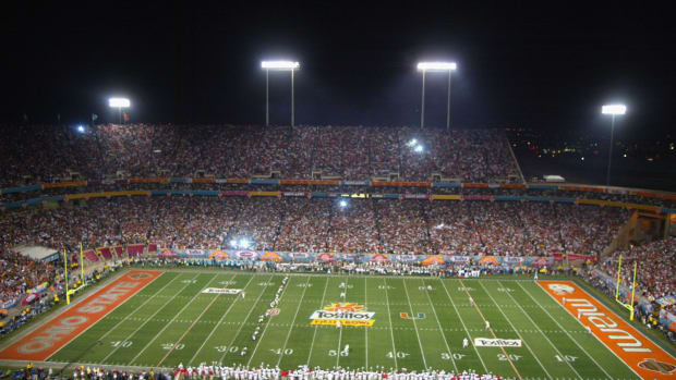 2003 Fiesta Bowl between Ohio State and Miami football.