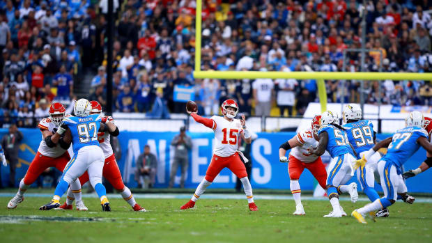 Patrick Mahomes throws a pass against the Chargers in Mexico.