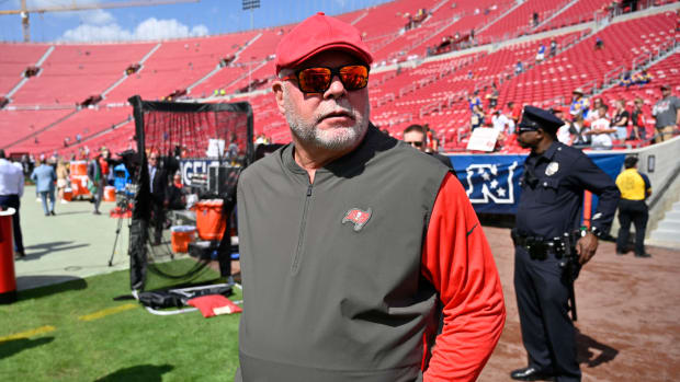 Bruce Arians steps onto the Tampa Bay Buccaneers field.