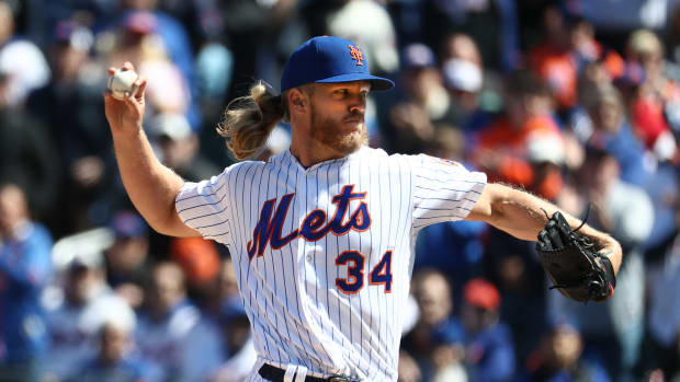 Noah Syndergaard throwing a pitch for the New York Mets in 2019.