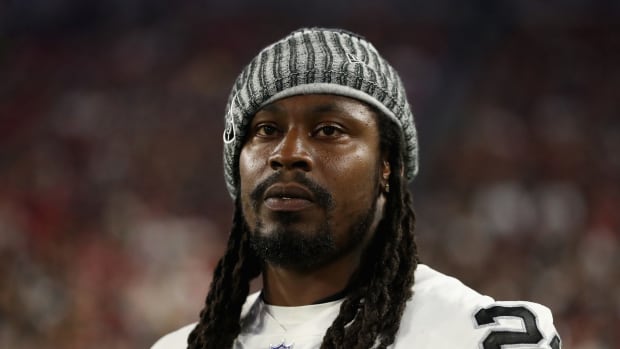 NFL Fans React To What Marshawn Lynch Said About Russell Wilson - The Spun:  What's Trending In The Sports World Today